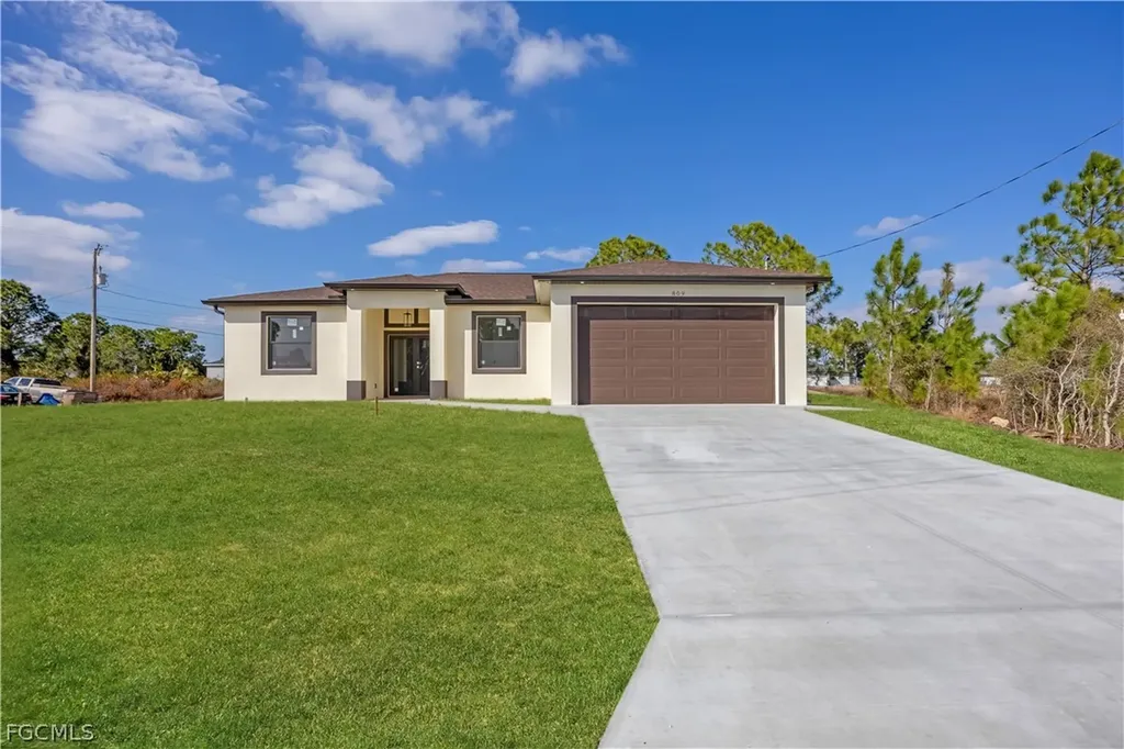 809 Vance Street E Lehigh Acres FL 33974