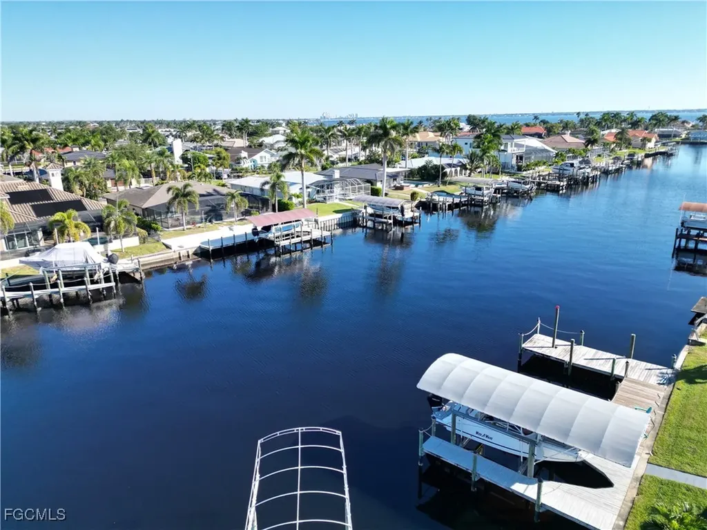 1921 SE 36th Street Cape Coral FL 33904