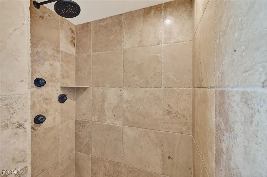 1921 SE 36th Street Cape Coral FL 33904