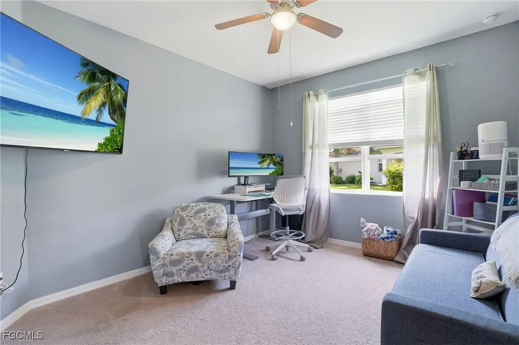 2009 Tamarron Lane Naples FL 34120