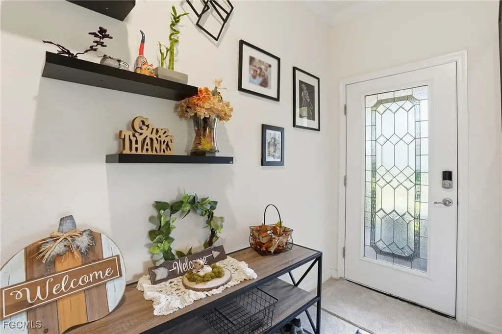 2009 Tamarron Lane Naples FL 34120