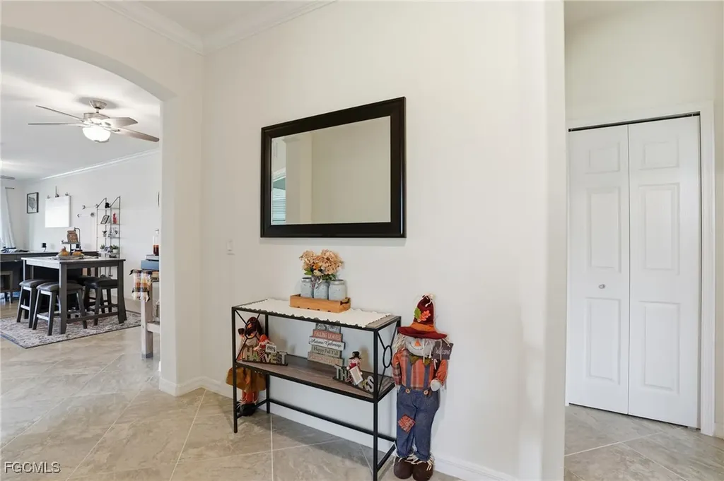 2009 Tamarron Lane Naples FL 34120