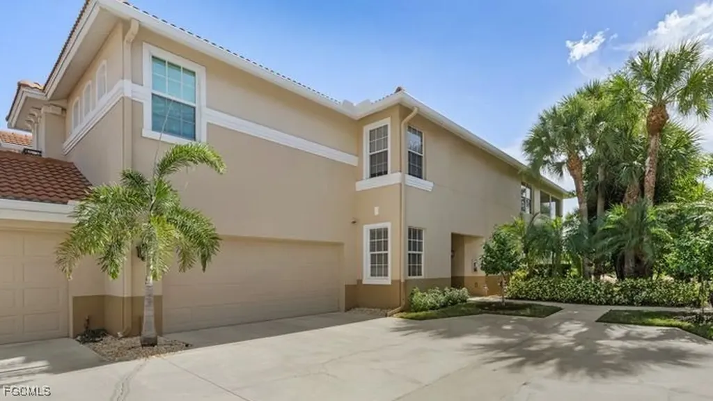 Fort Myers FL, 11079 Harbour Yacht Court, Unit 102