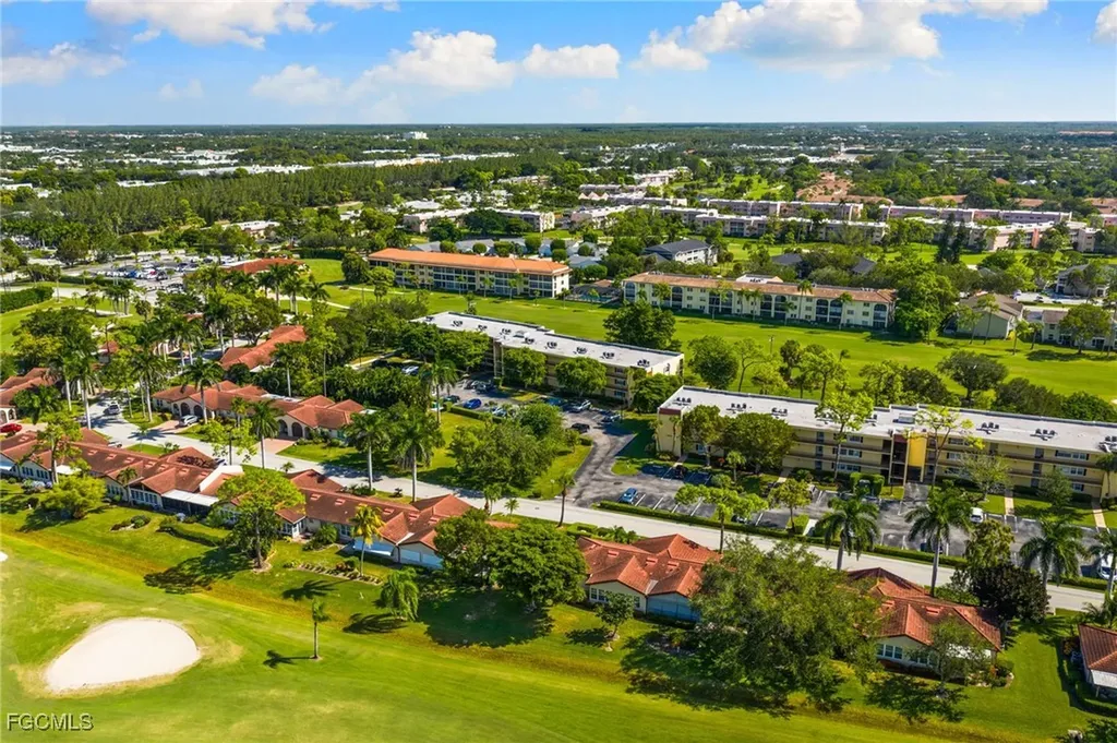 1087 Forest Lakes Drive Naples FL 34105