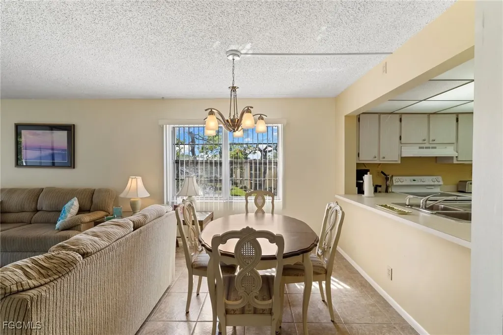 1087 Forest Lakes Drive Naples FL 34105