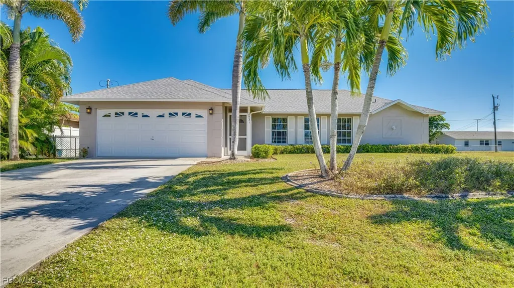 2931 SW 4th Place Cape Coral FL 33914