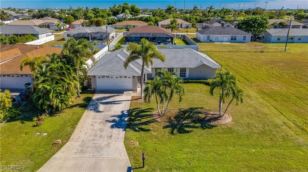 2931 SW 4th Place Cape Coral FL 33914