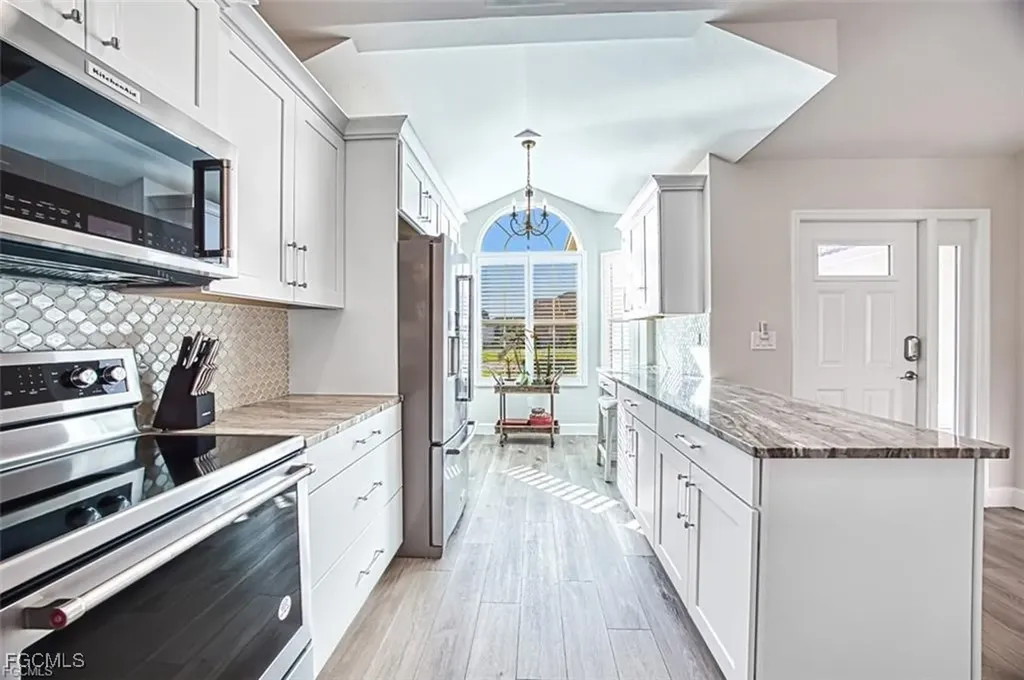 12360 Kelly Sands Way Fort Myers FL 33908