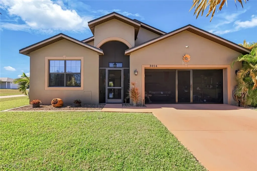 3014 SW 9th Place Cape Coral FL 33914