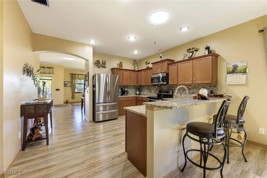3014 SW 9th Place Cape Coral FL 33914