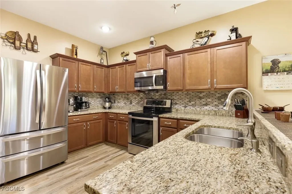 3014 SW 9th Place Cape Coral FL 33914