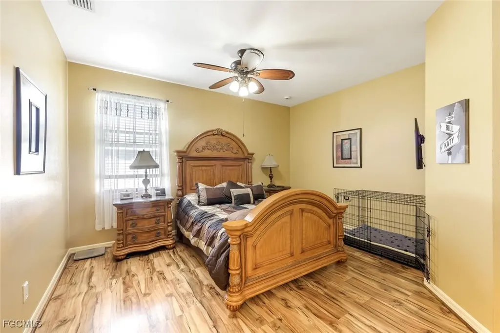 3014 SW 9th Place Cape Coral FL 33914