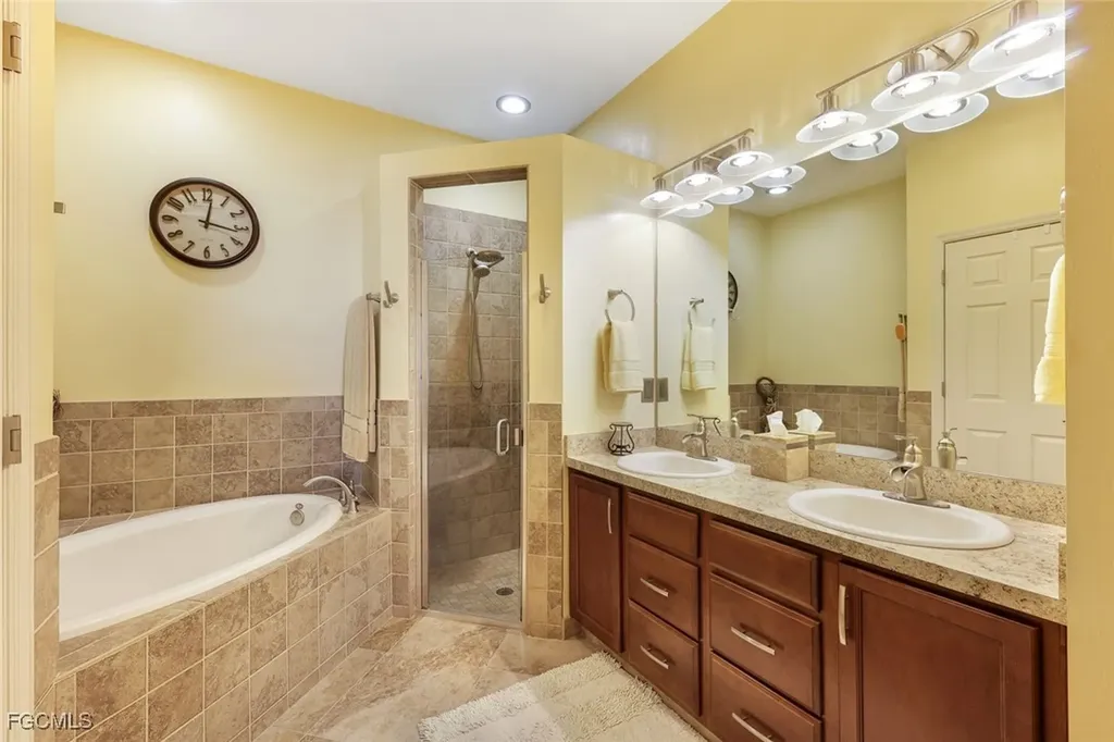 3014 SW 9th Place Cape Coral FL 33914