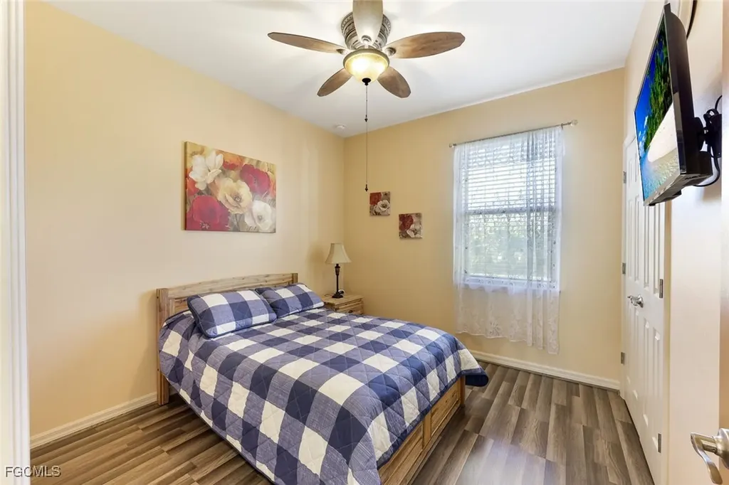 3014 SW 9th Place Cape Coral FL 33914