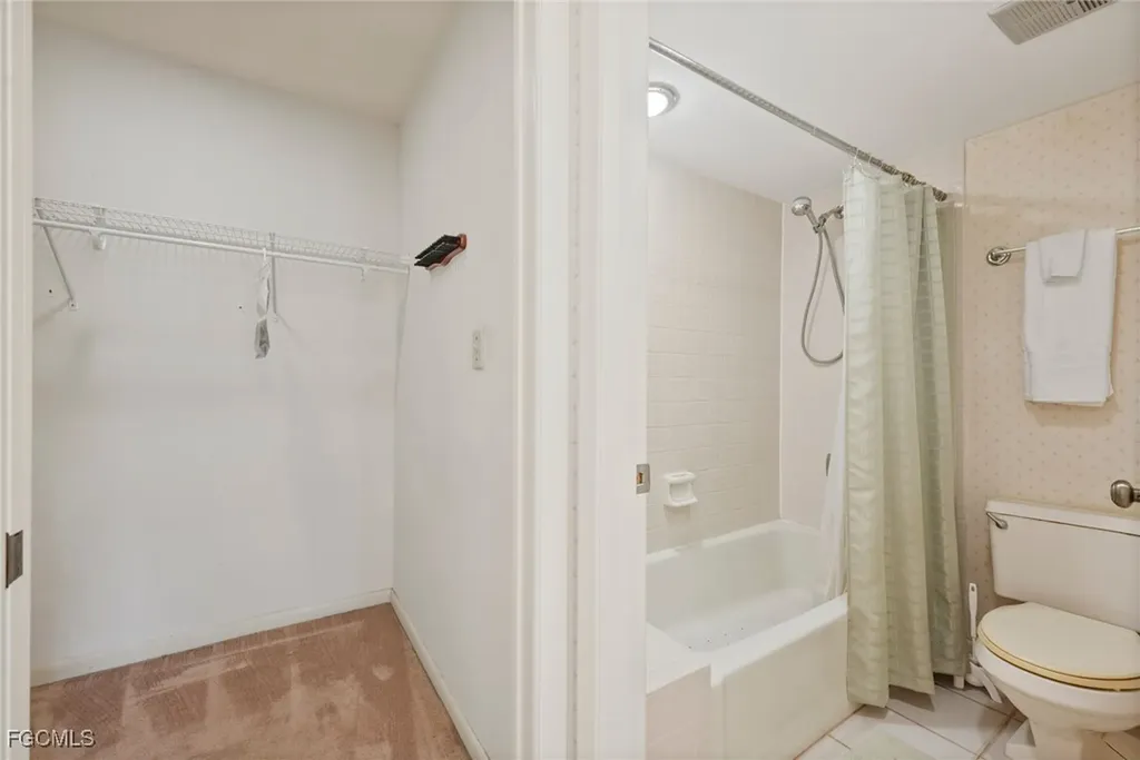 137 Pinebrook Drive Fort Myers FL 33907