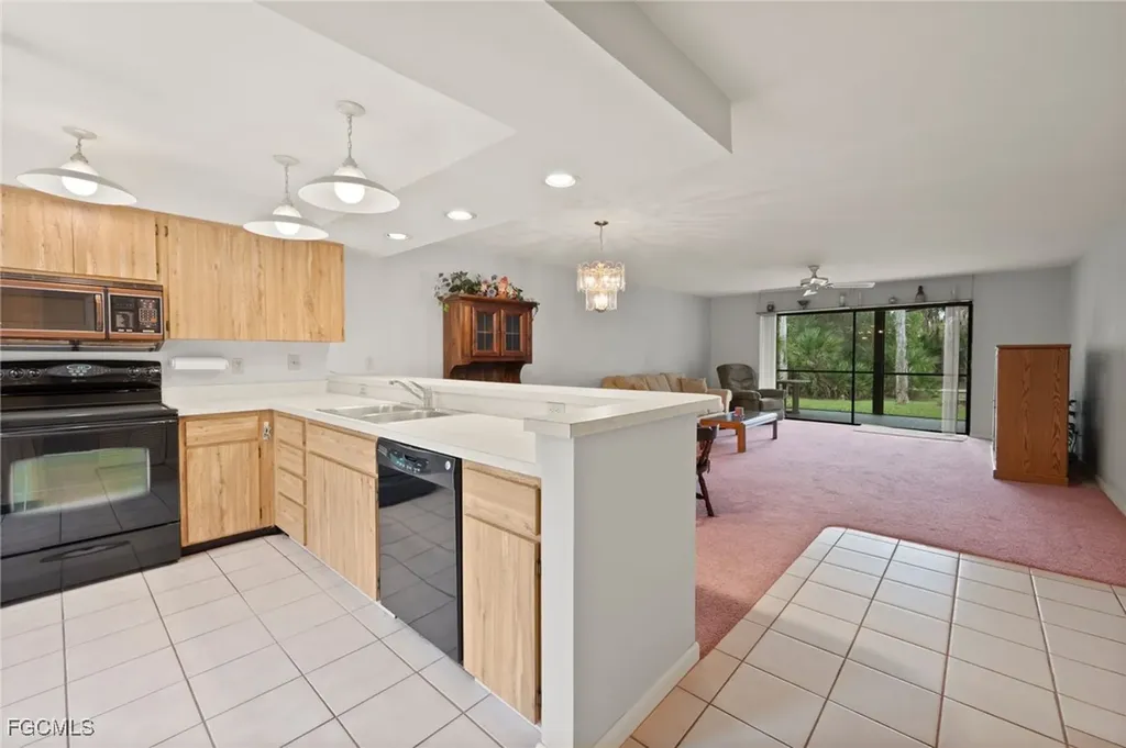 137 Pinebrook Drive Fort Myers FL 33907