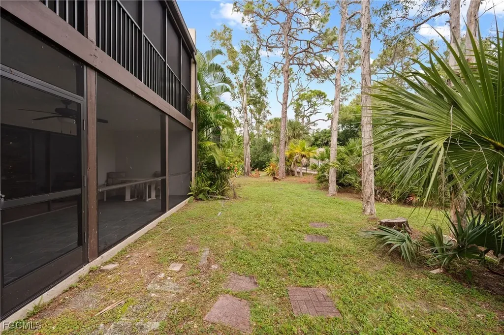 137 Pinebrook Drive Fort Myers FL 33907