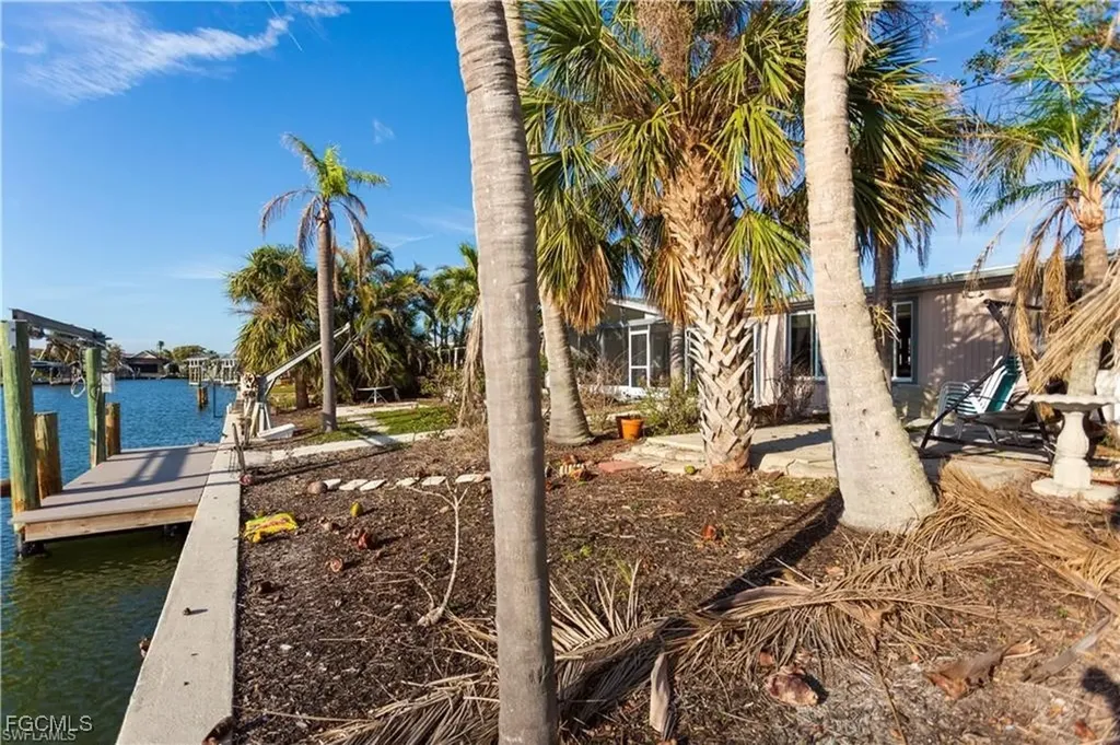 20 Sunview Boulevard Fort Myers Beach FL 33931