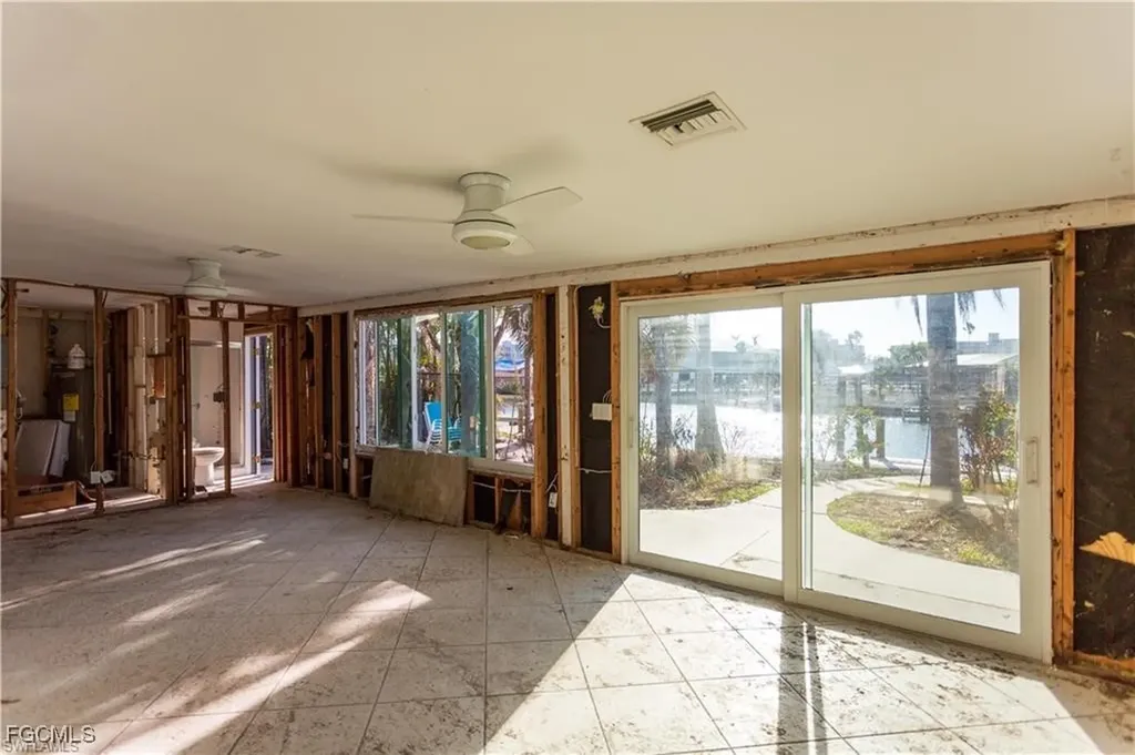 20 Sunview Boulevard Fort Myers Beach FL 33931