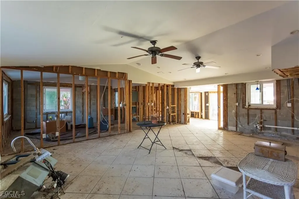 20 Sunview Boulevard Fort Myers Beach FL 33931