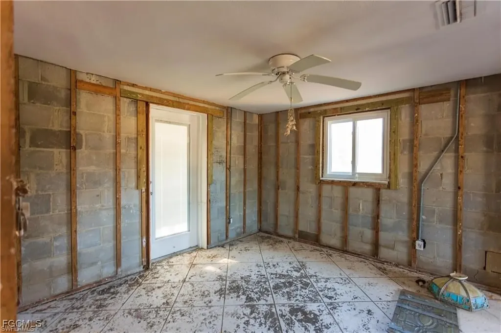 20 Sunview Boulevard Fort Myers Beach FL 33931
