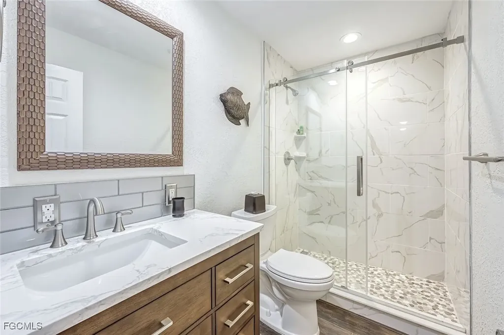 5805 SW 1st Place Cape Coral FL 33914
