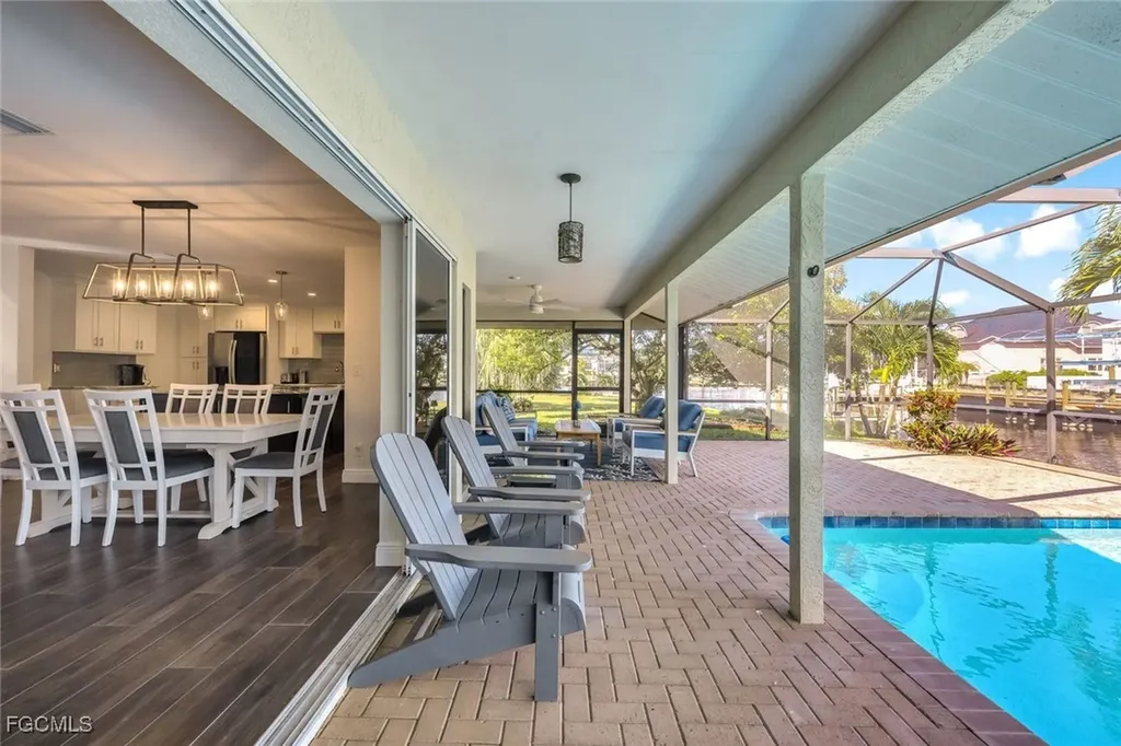 5805 SW 1st Place Cape Coral FL 33914