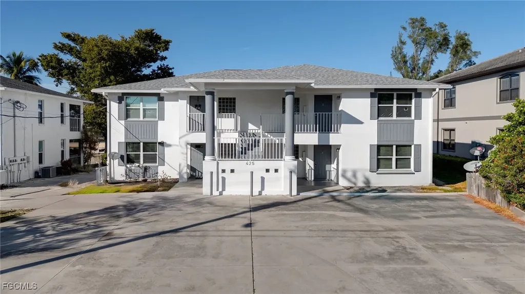 429 SW 47th Terrace Cape Coral FL 33914