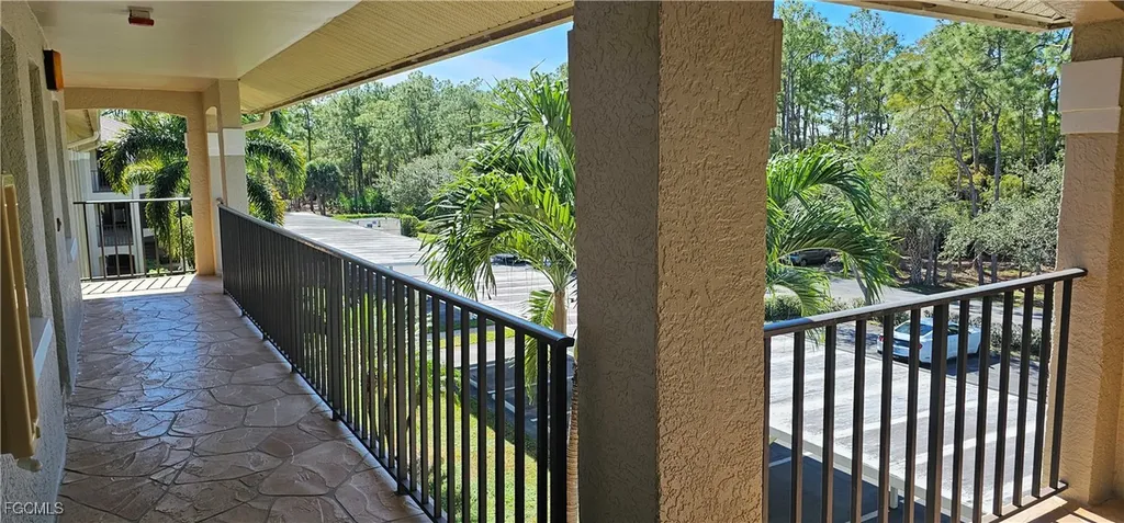 5708 Deauville Circle Naples FL 34112