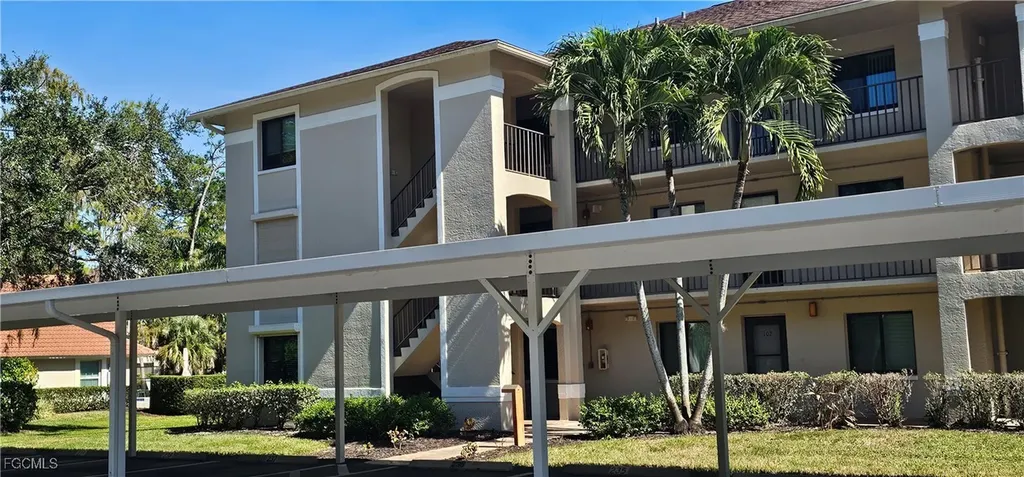 5708 Deauville Circle Naples FL 34112