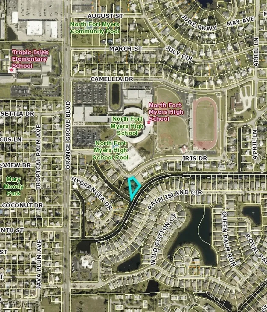 935 Iris Drive North Fort Myers FL 33903