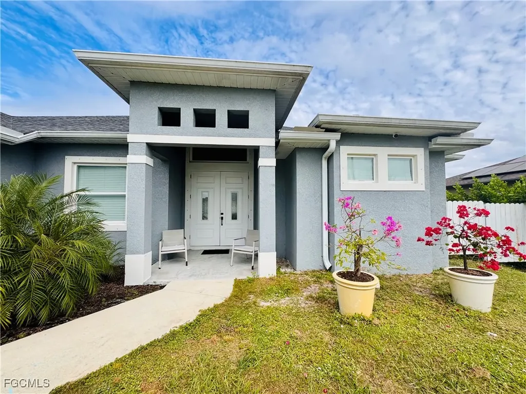 2510 18th Street SW Lehigh Acres FL 33976