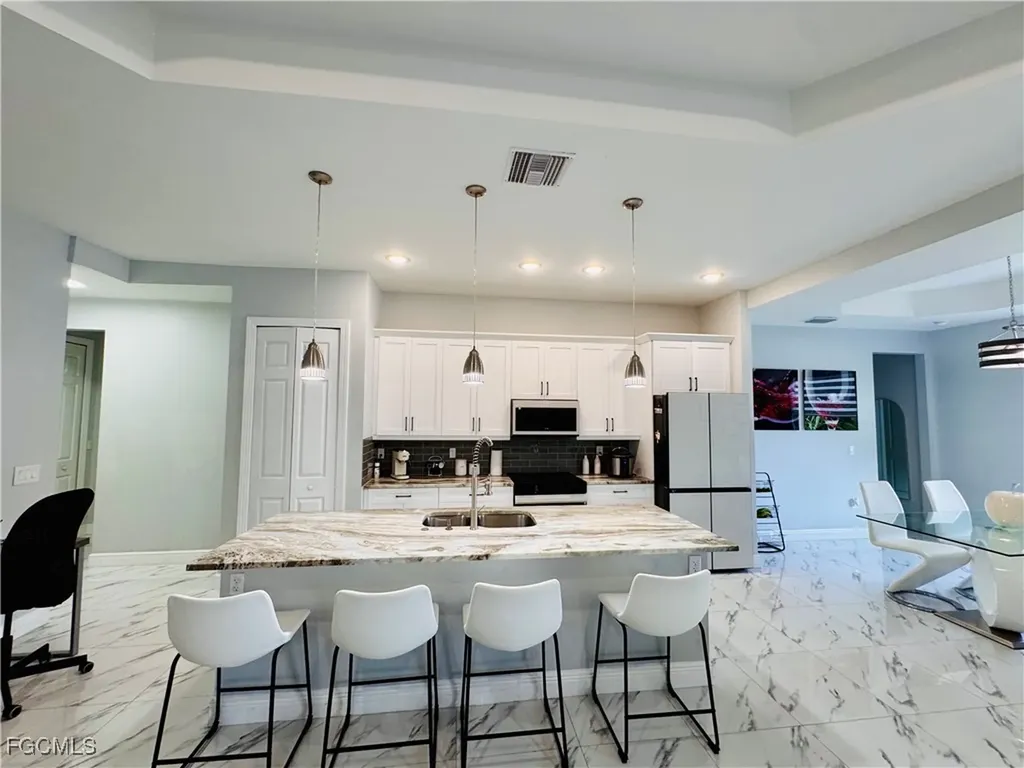 2510 18th Street SW Lehigh Acres FL 33976
