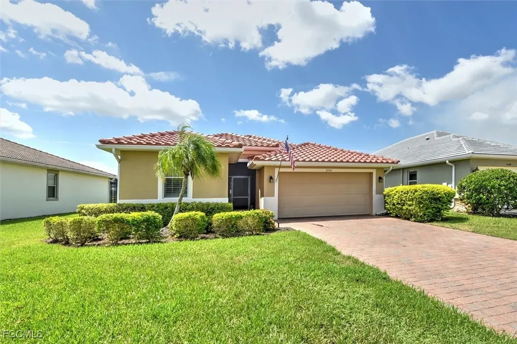 3244 Magnolia Landing Lane North Fort Myers FL 33917