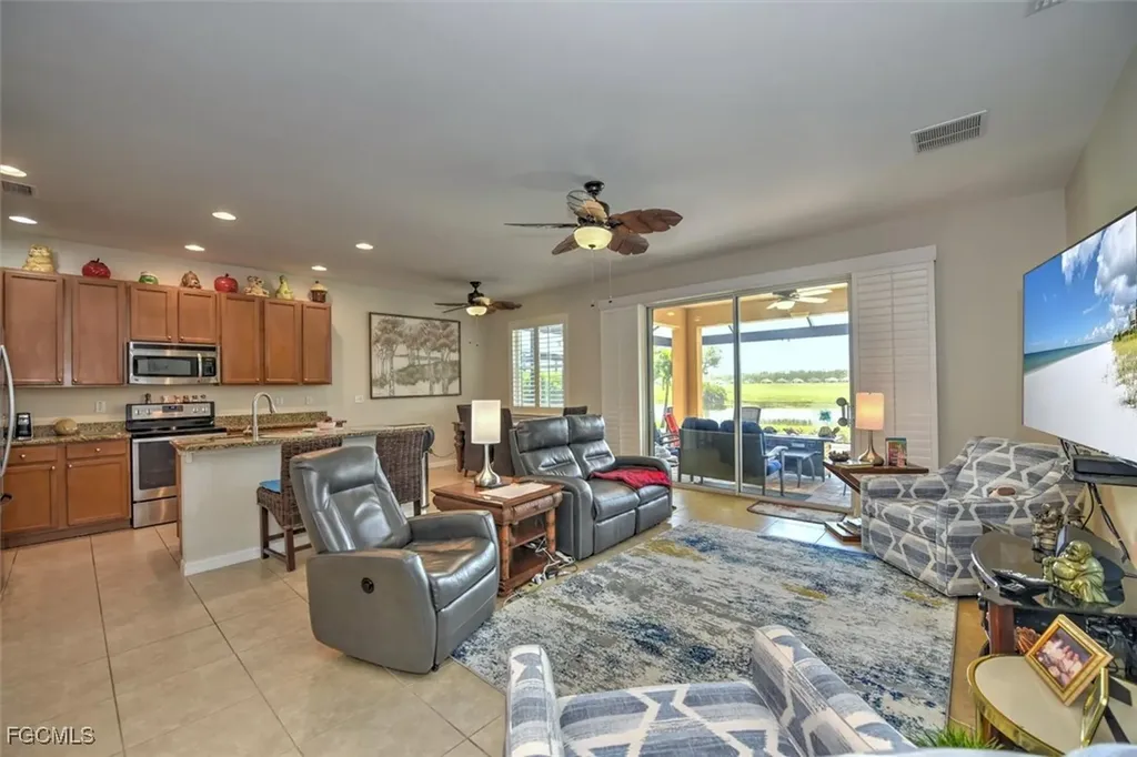 3244 Magnolia Landing Lane North Fort Myers FL 33917