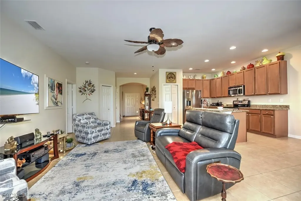3244 Magnolia Landing Lane North Fort Myers FL 33917