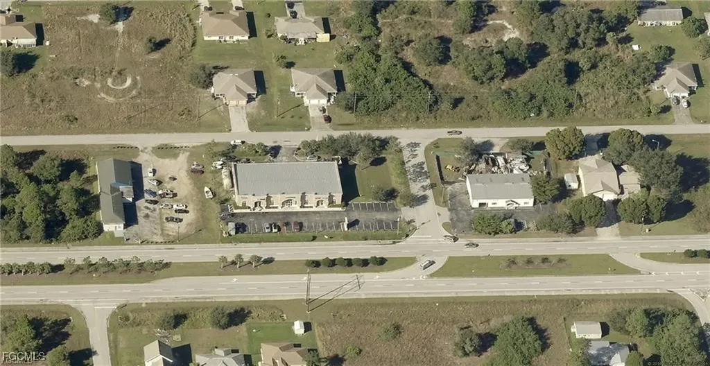 324/326 Gretchen Avenue S Lehigh Acres FL 33873