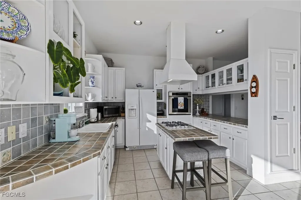 2291 Palm Avenue St. James City FL 33956