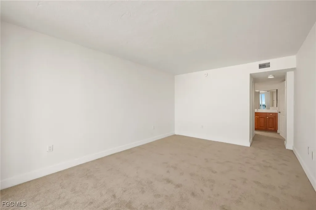 2915 W Gulf Drive Sanibel FL 33957