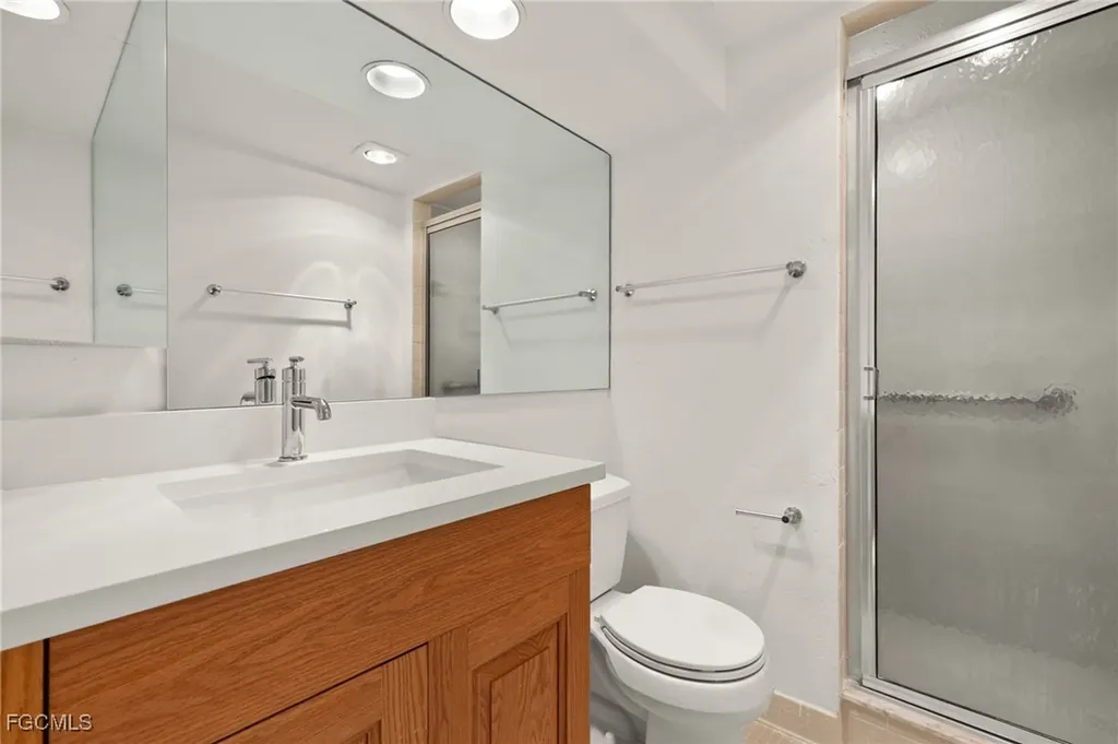 2915 W Gulf Drive Sanibel FL 33957