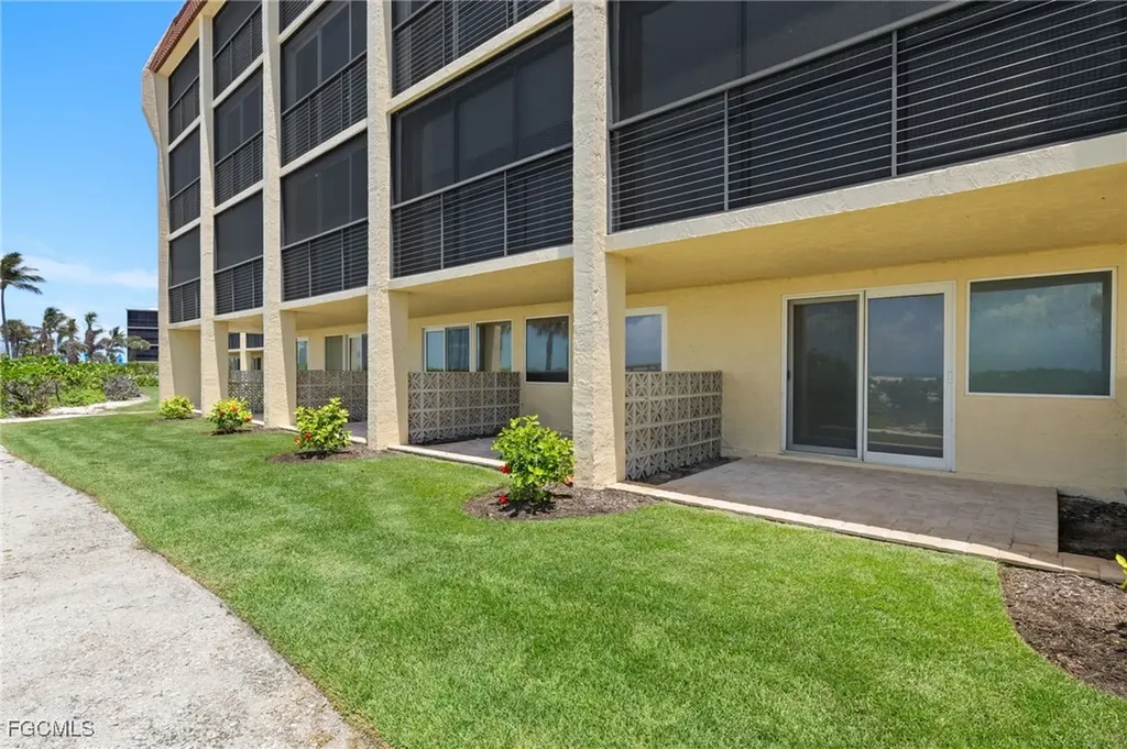 2915 W Gulf Drive Sanibel FL 33957