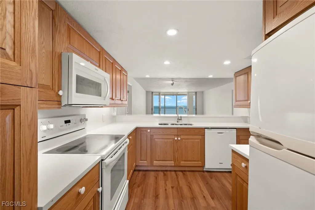 2915 W Gulf Drive Sanibel FL 33957