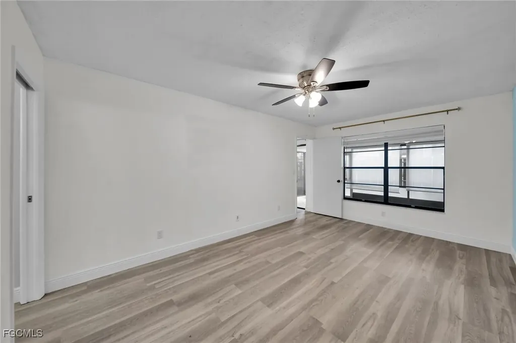 719 SE 12th Avenue Cape Coral FL 33990