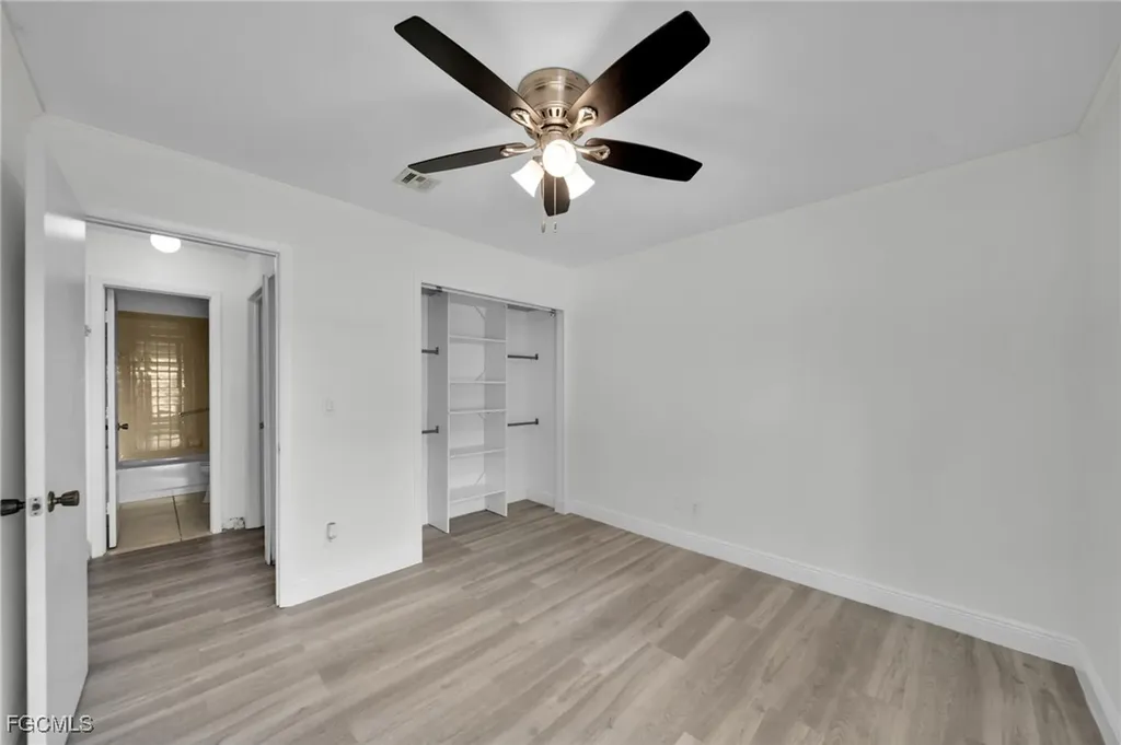 719 SE 12th Avenue Cape Coral FL 33990