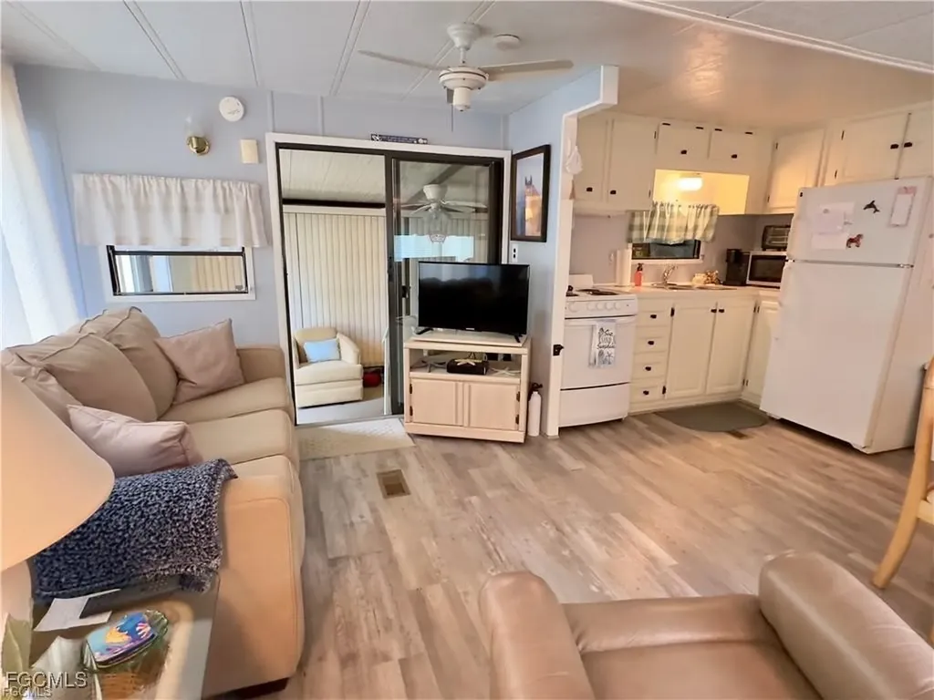 10917 Brown Pelican Circle Estero FL 33928