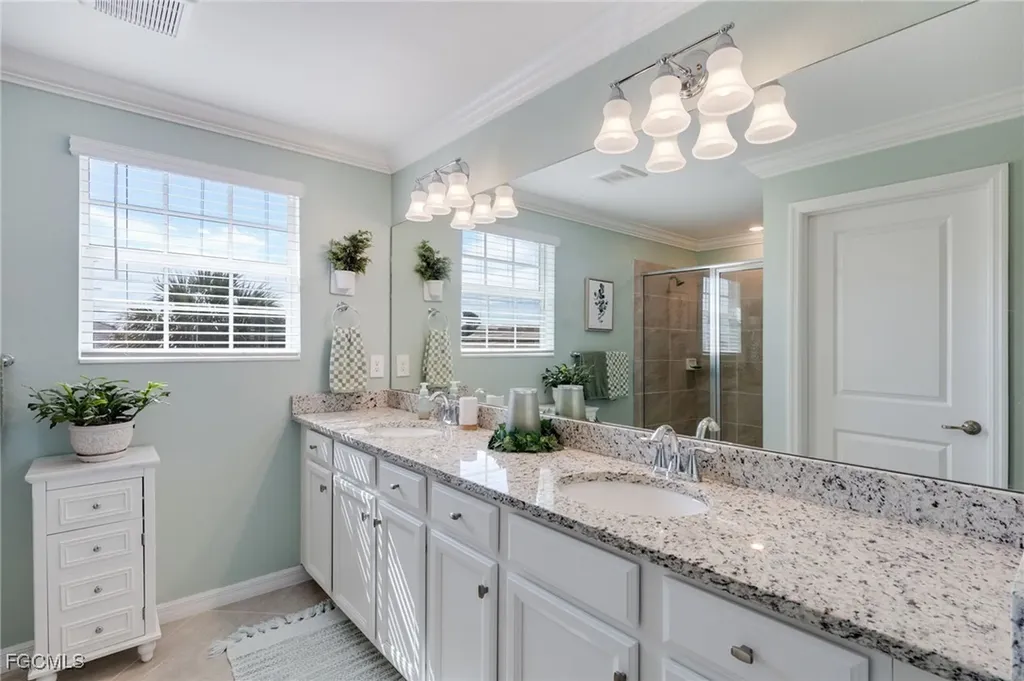 16042 Rosemallow Lane Alva FL 33920