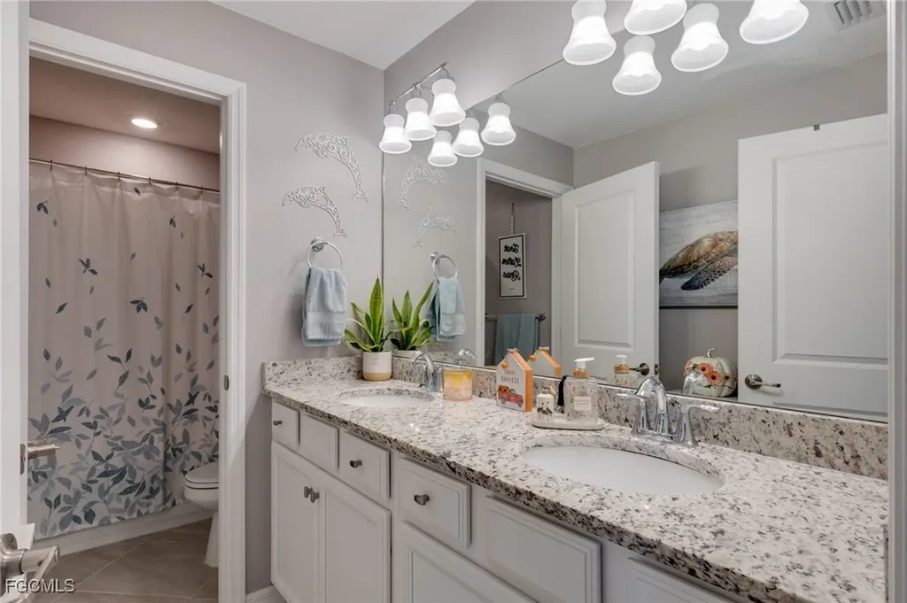 16042 Rosemallow Lane Alva FL 33920