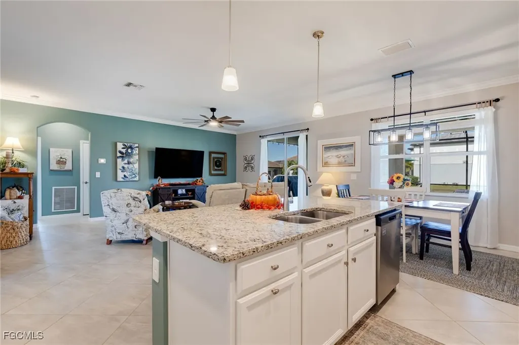 16042 Rosemallow Lane Alva FL 33920