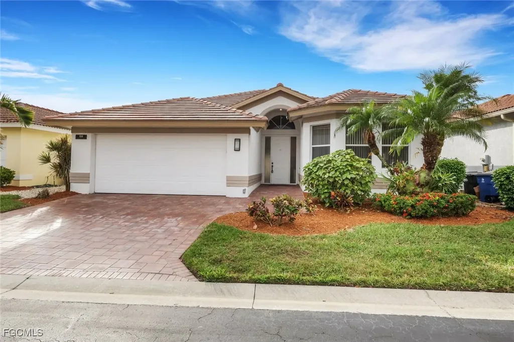 9519 Mariners Cove Lane S Fort Myers FL 33919