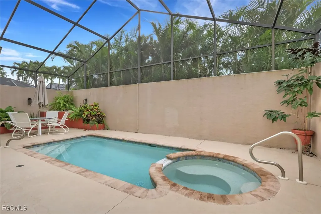 9519 Mariners Cove Lane S Fort Myers FL 33919